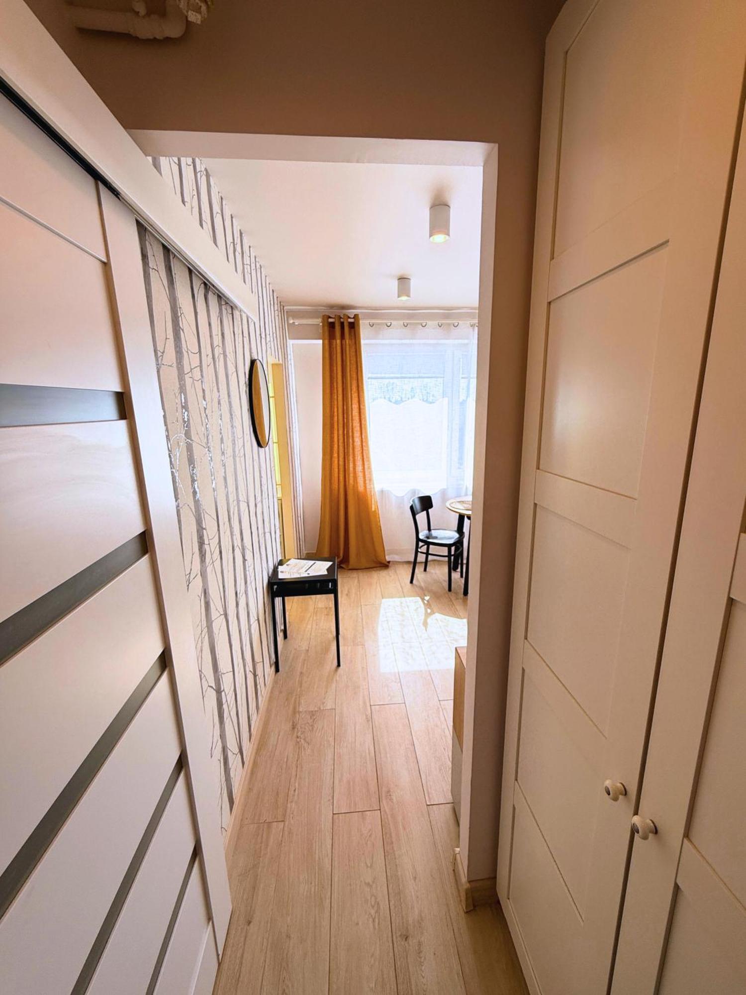 Zacisze Kopernika Z Darmowym Parkingiem Apartment Torun Exterior photo